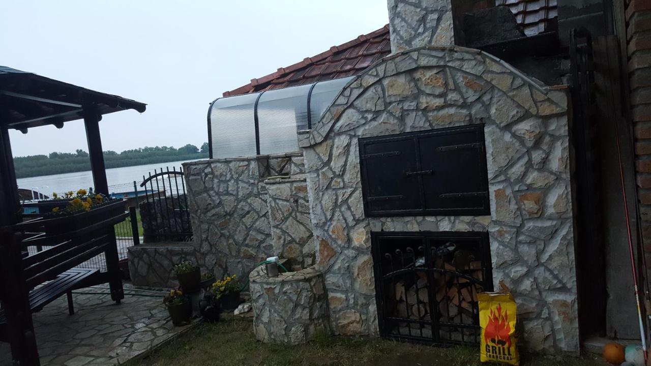 San Na Vodi Villa Smederevo Exterior photo